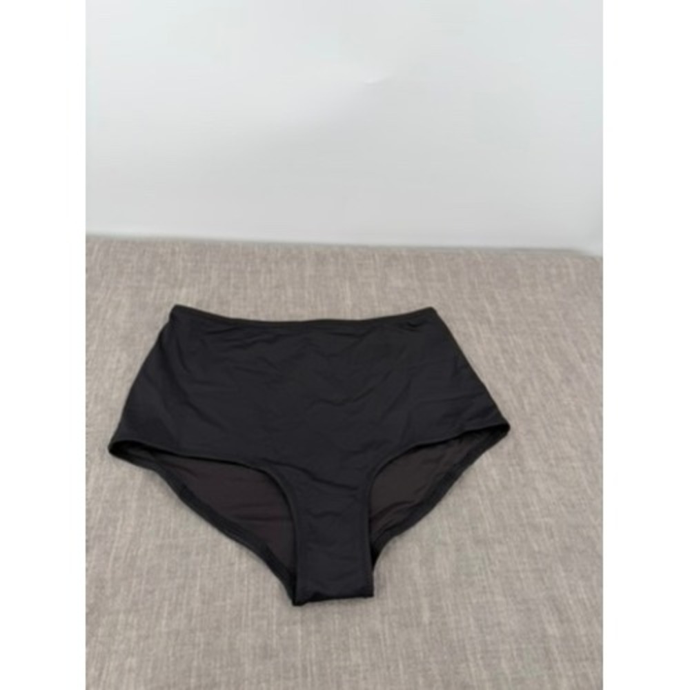 SKIMS Recycled Swim Boyshort High Waisted Bikini Bottom Onyx Black Size S NWT